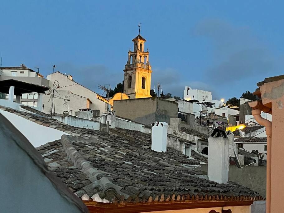 Stunning Mountain And Sea Views Apartament *