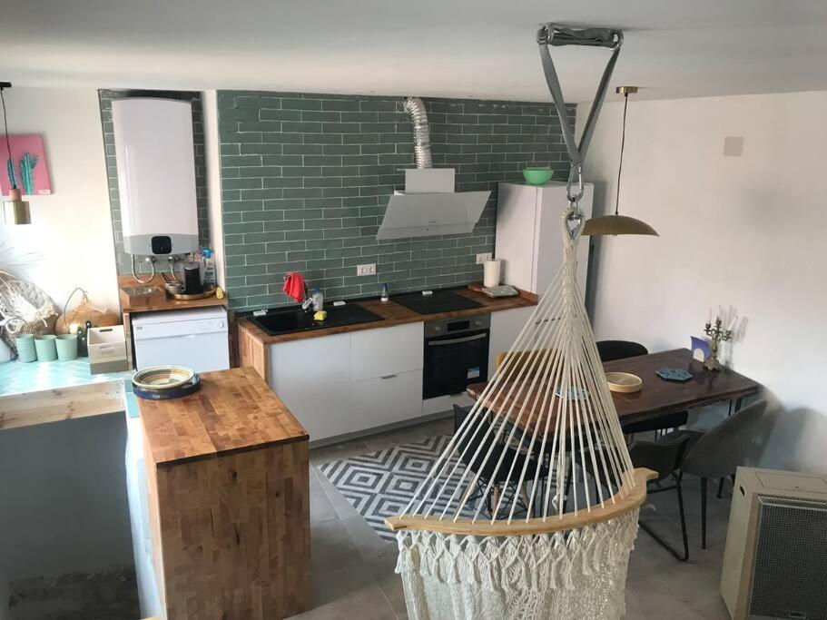 Apartament Stunning Mountain And Sea Views